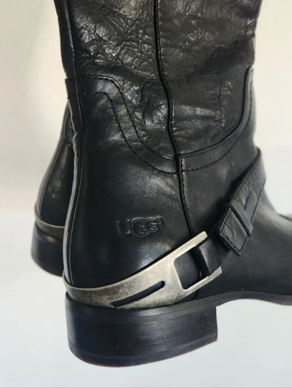 Ugg Channing Tall Black Crackled Leather Boots sz.7